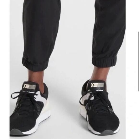 Athleta Farallon Joggers - Picture 9 of 11